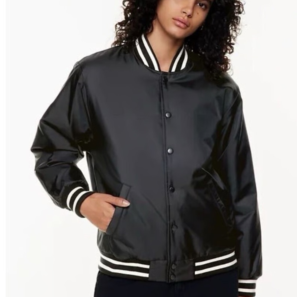 Aritzia TNA Stadium Jacket in Black Size Large